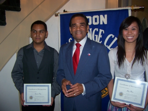11-11-2009 One Nation under God Luncheon Garland Mayor Ron Jones with Students of the month Giovani and Amy Pham from N. Garland H.S.